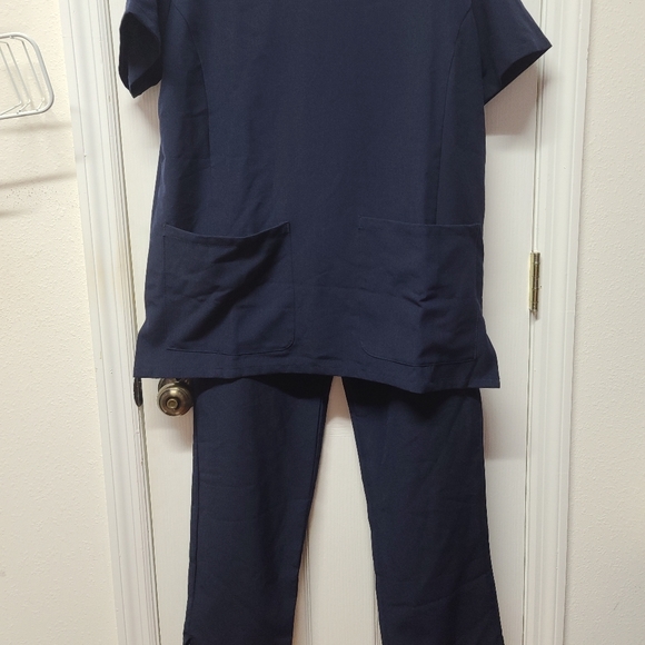 Scrubs set Noflik Women's XL Anti-Wrinkle Soft Stretch V Neck Navy Blue FIGS st - Picture 10 of 10
